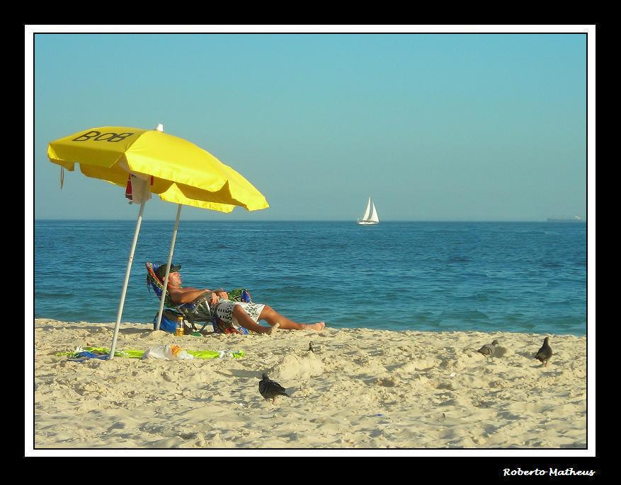 "Relax Bob" / Series: Life in Rio.