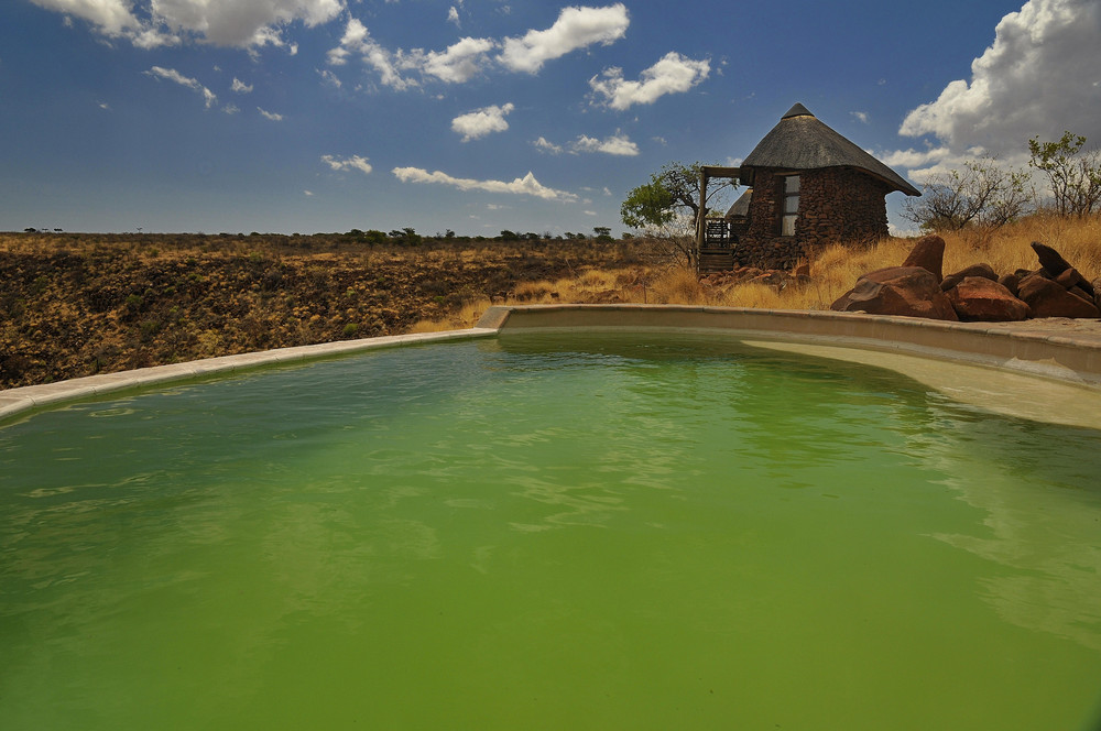 Relaxing bath in the wild