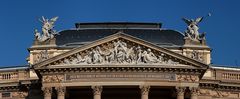 Relief am Schauspielhaus Wiesbaden