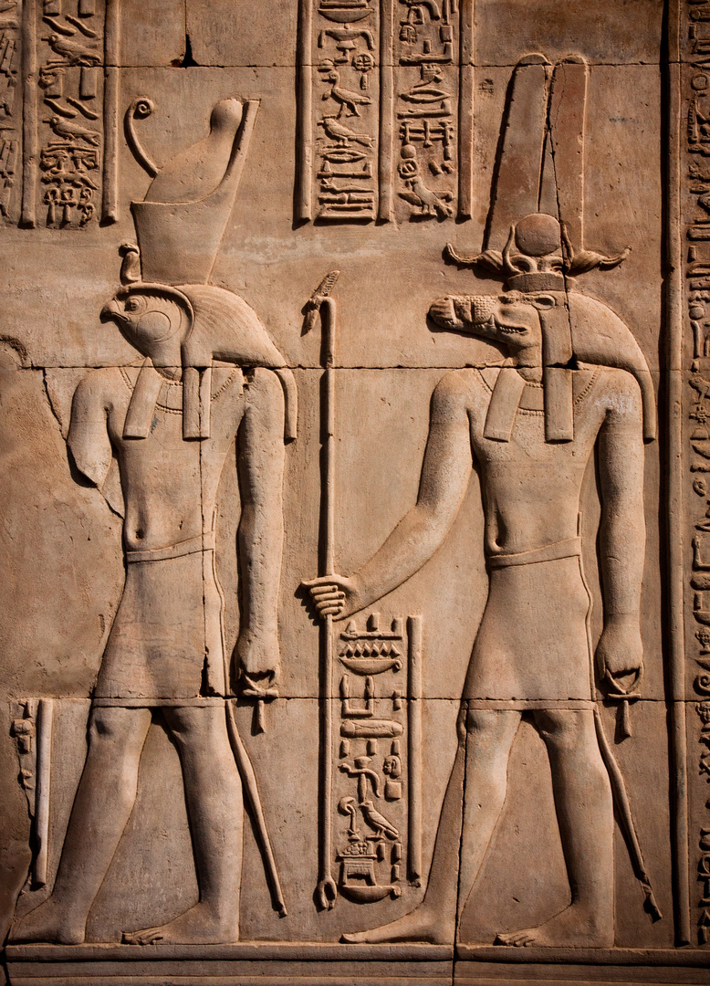 reliefdetail tempel kom ombo (ägypten)