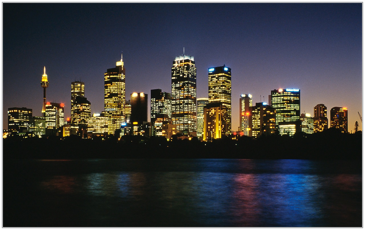 [Reload-2] Sydney Skyline bei Nacht