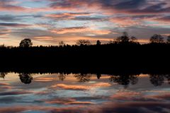 RELOAD - Wolken-Spiegelung