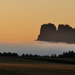 (Reloaded) Wenn morgens tief im Tal der Dunst der Elbe aufsteigt, bekommt man ein...