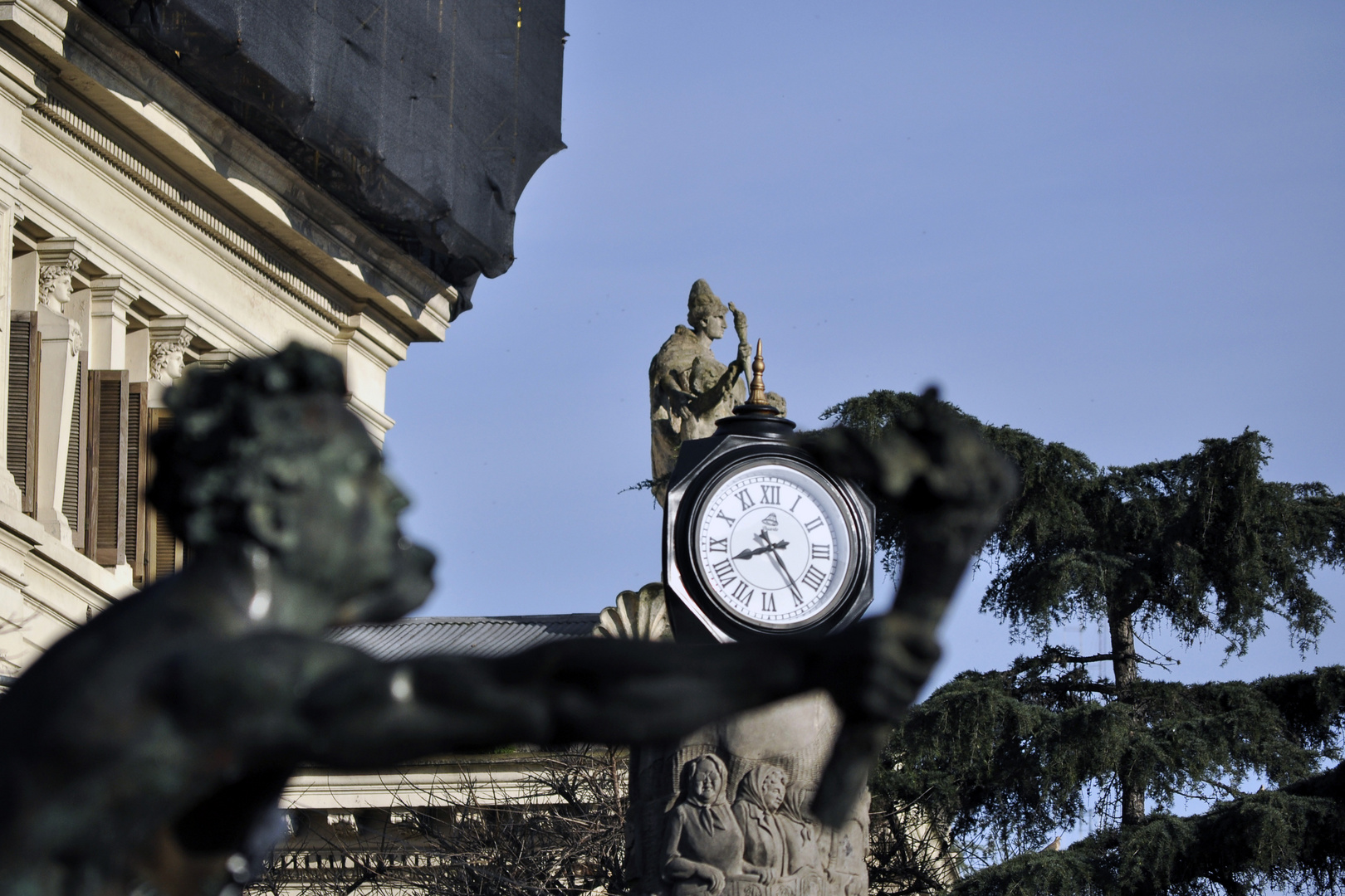 Reloj, monumento al maratonista