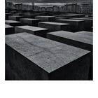 remember polaroid - berlin - holocaust mahnmal