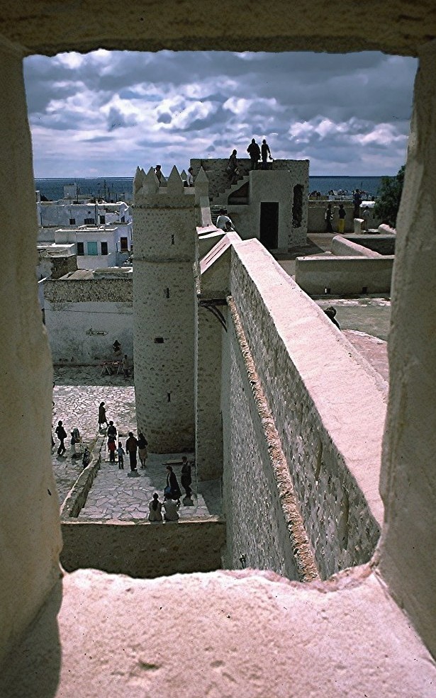 REMEMBER TUNISIA Les remparts d'Hammamet