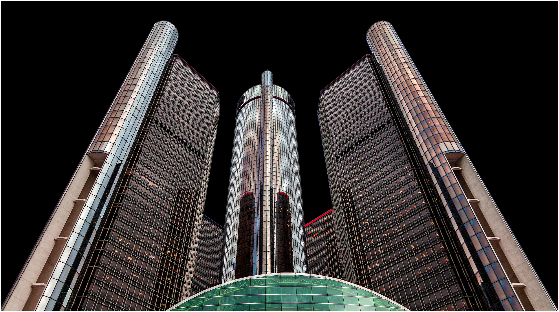 Renaissance Center 2