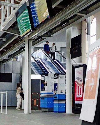 Renarde et corps beaux? Une fable de gare.