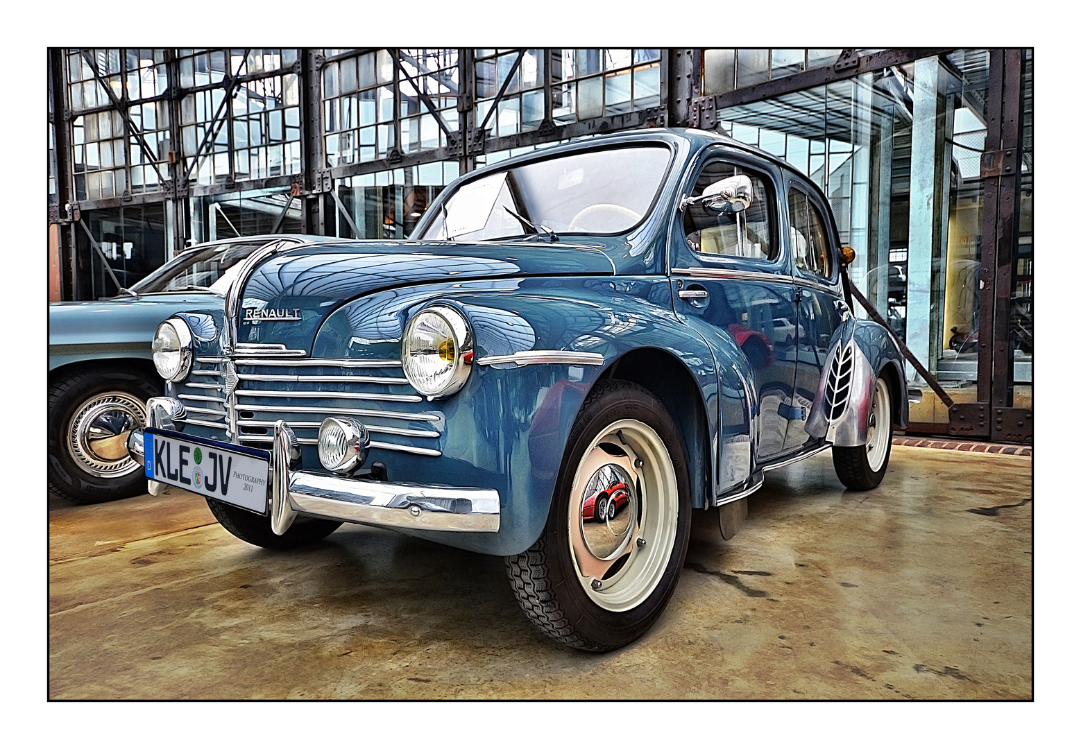 Renault 4CV