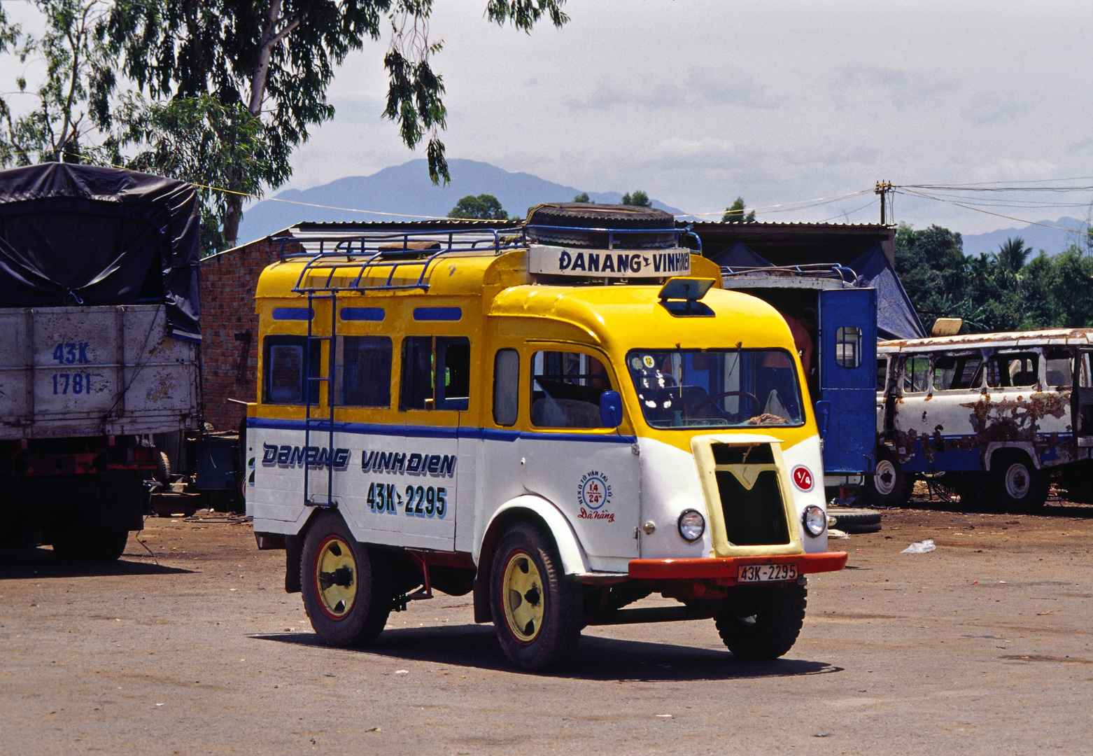 Renault-Bus 01