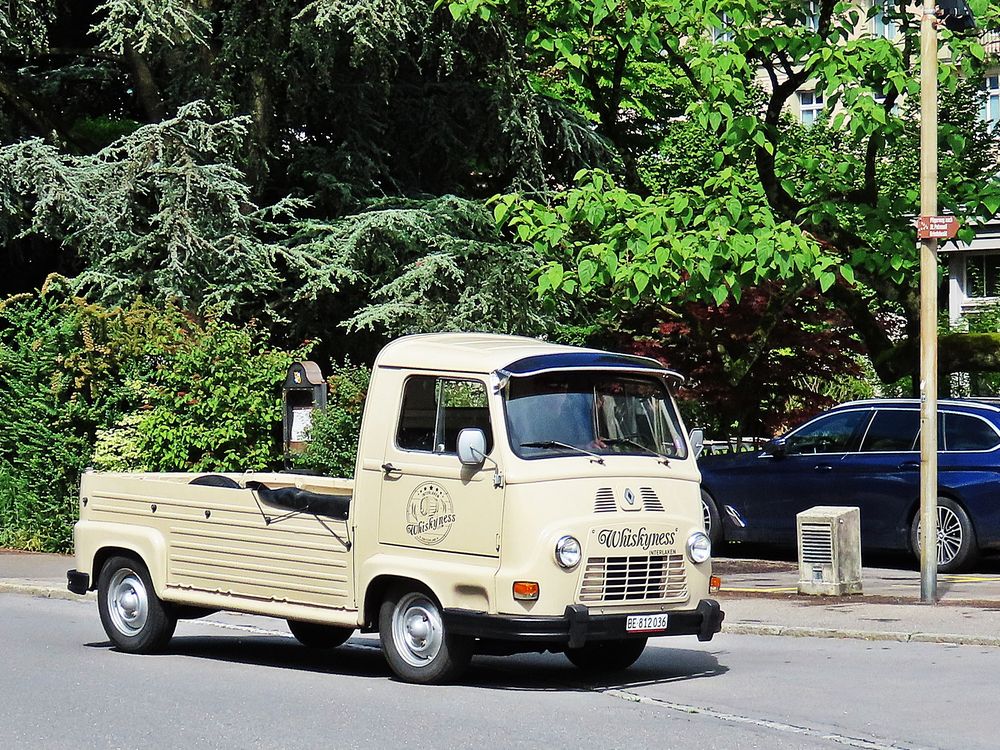 Renault Estafette