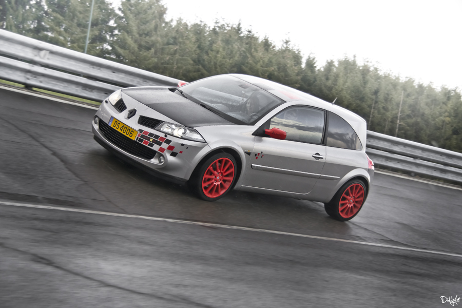 Renault Megane RS F1 Team