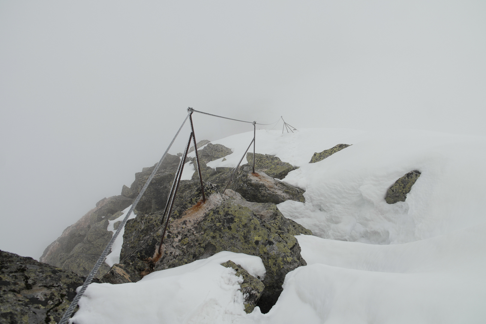 Rendlspitze (2816m) Nordwestgrat X - Abstieg im Nebel
