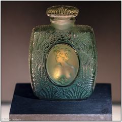 René Lalique - Flacon