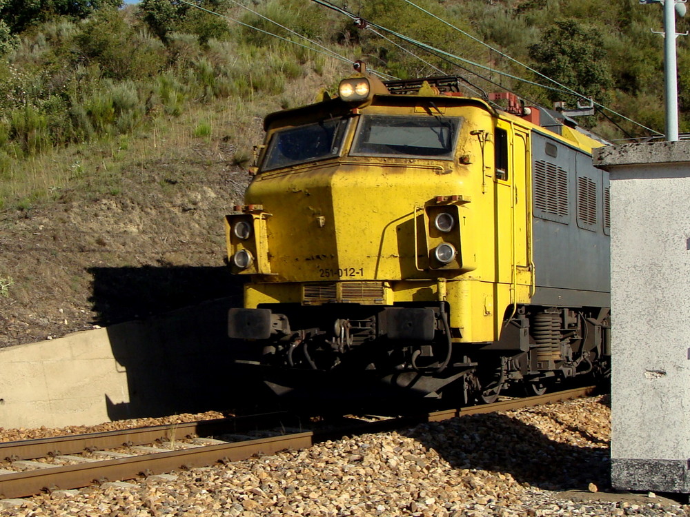 RENFE. Astorga - Ponferrada..01