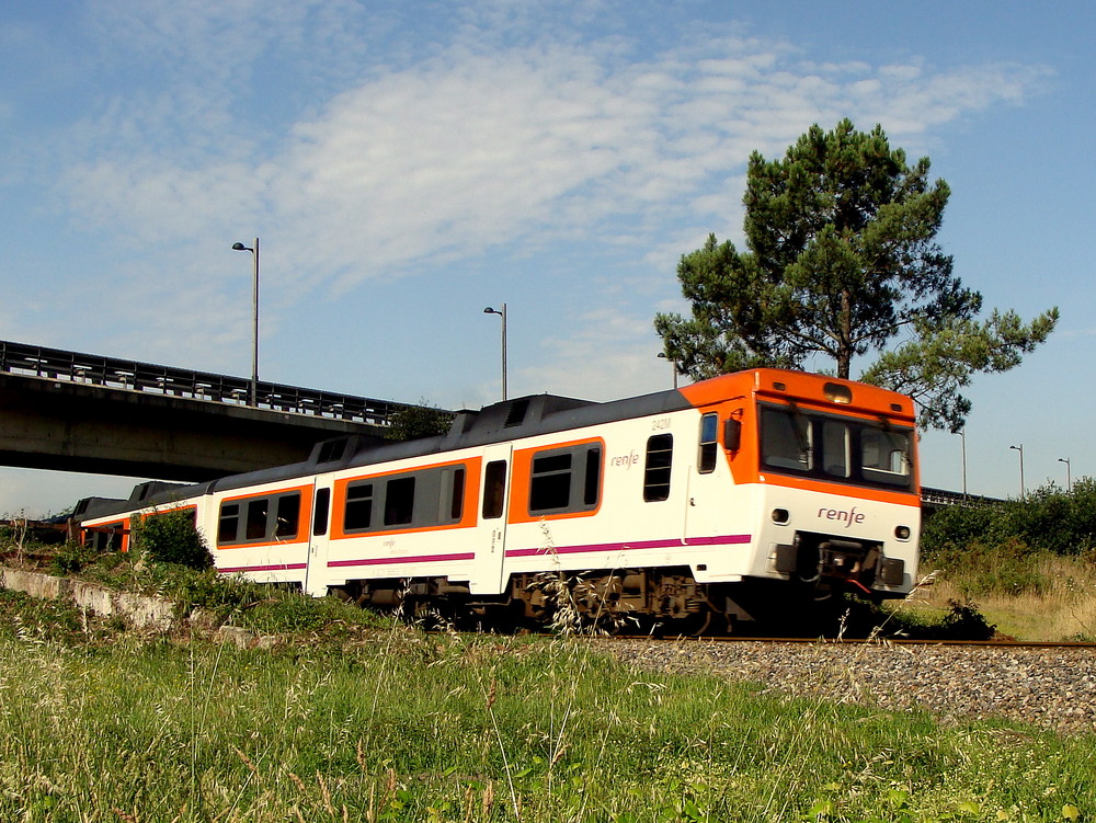 RENFE. Santiago-de-C. Pontevedra.o1/02