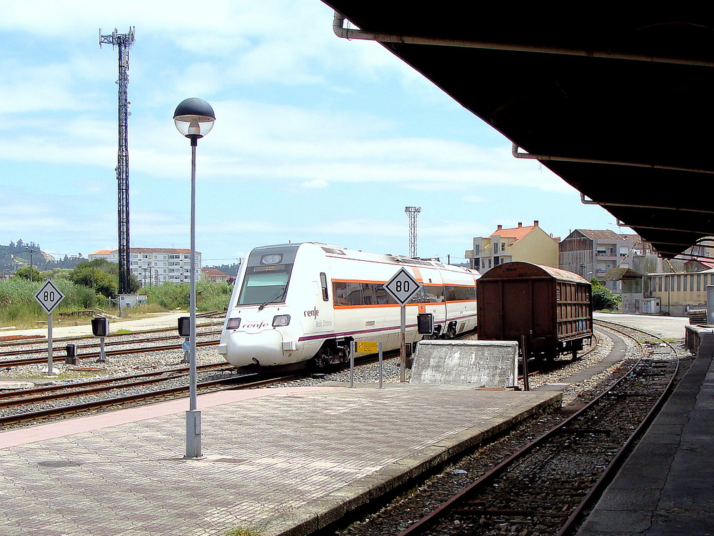 RENFE. Santiago-de-C. Pontevedra.o1/08