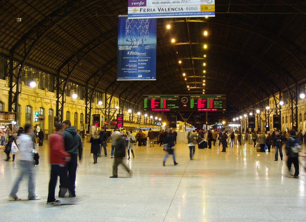 RENFE.- Valencia. 03