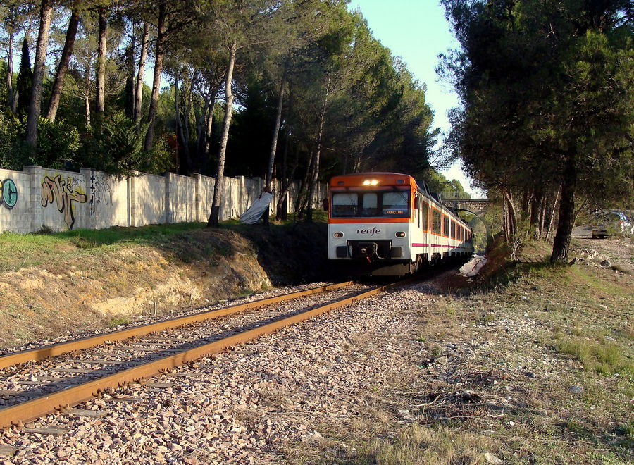 RENFE: (Valencia)- Xàtiva - Alcoy. 01