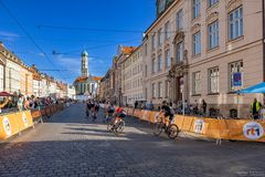 Rennen in der Maxstraße