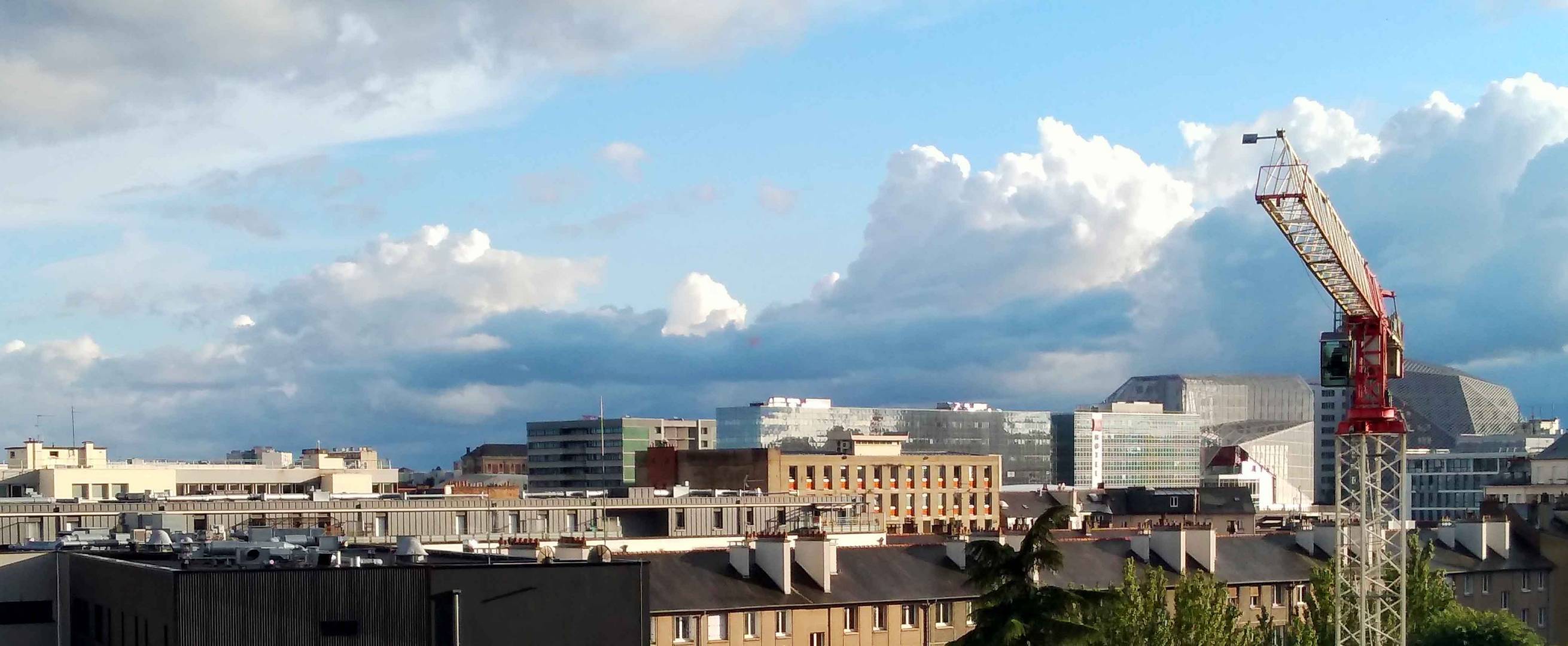 Rennes: le ciel (du 7e)