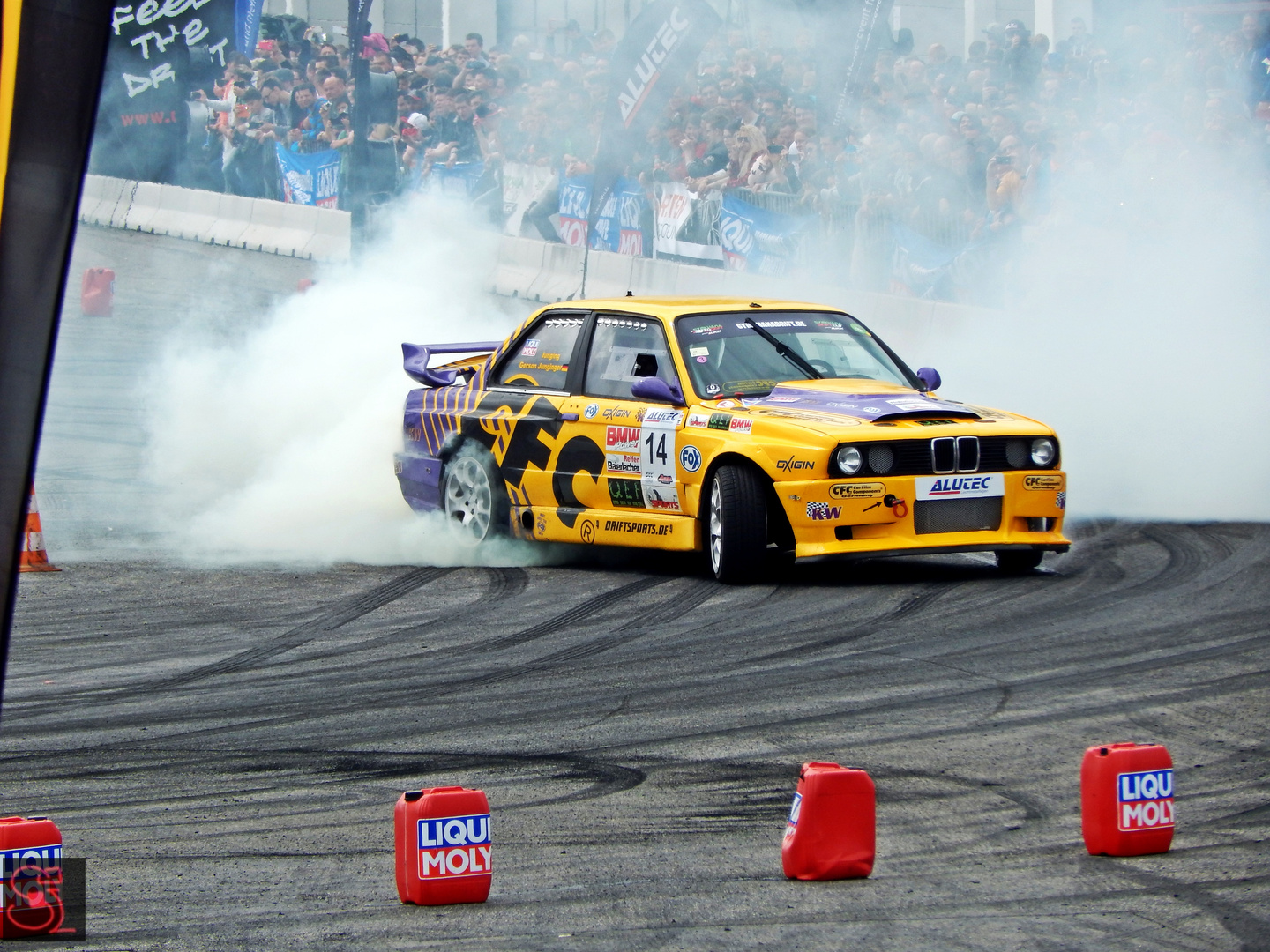 Rennfahrzeug auf Tuning World Bodensee