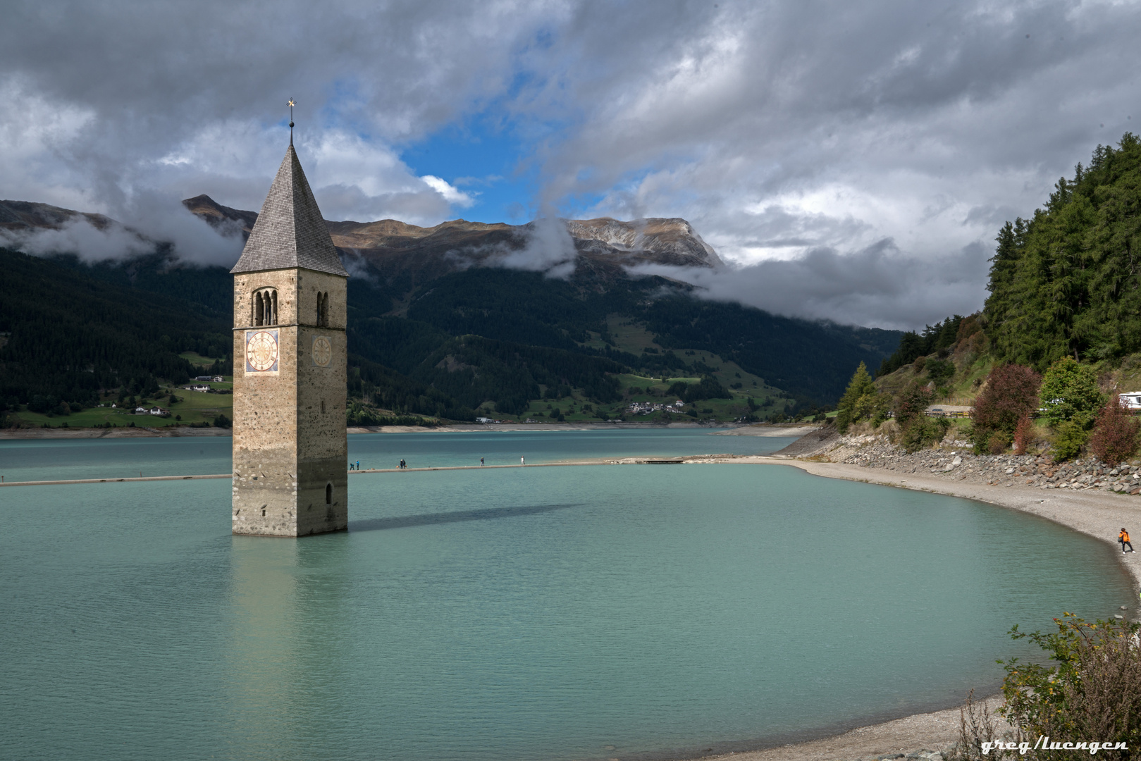 Renschensee mit Kirchturm - Südtirol