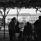 Rentner am Hafen in Lissabon