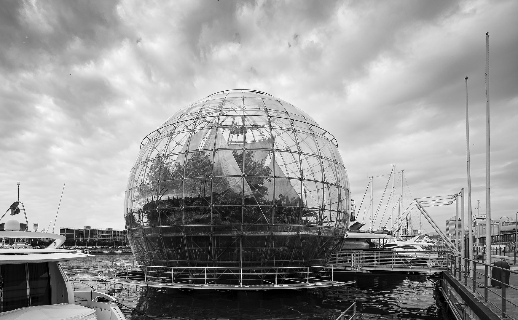 Renzo Piano's biosphere