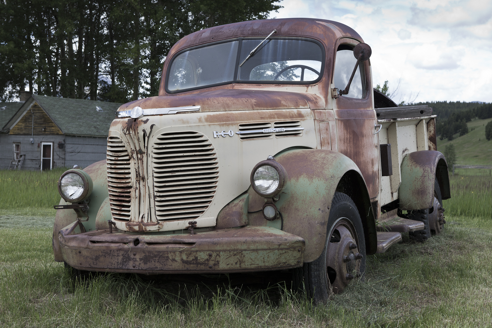 REO SPEED-WAGON