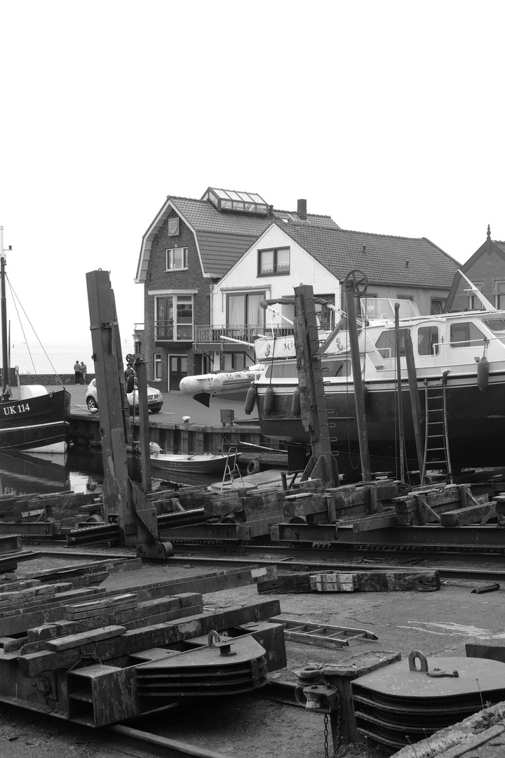 Reparatursteg in Urk