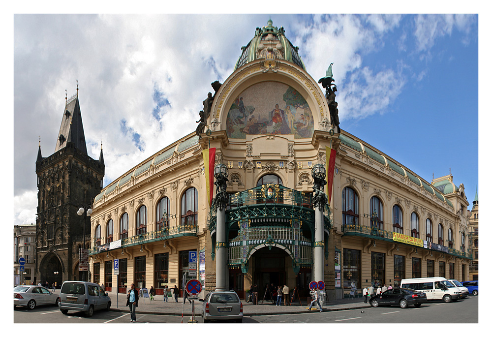 Repräsentationshaus mit Pulverturm