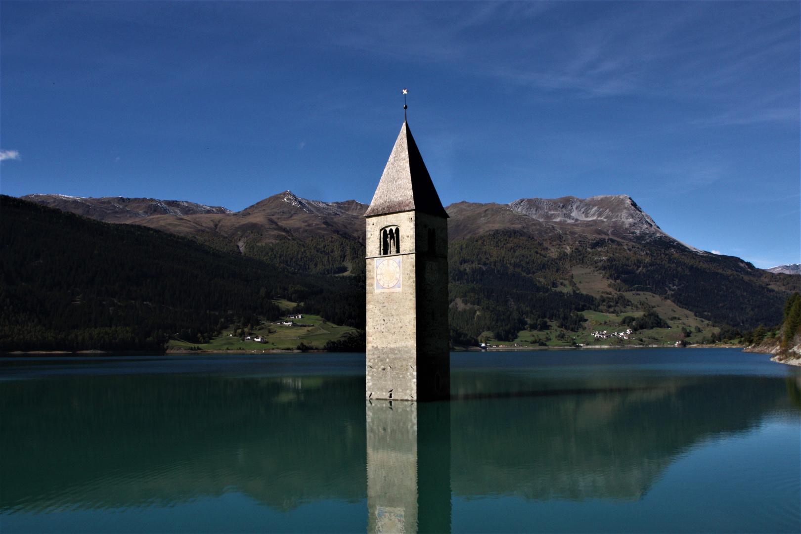 Reschenpass am Reschensee - Motiv vom Weltenbummler