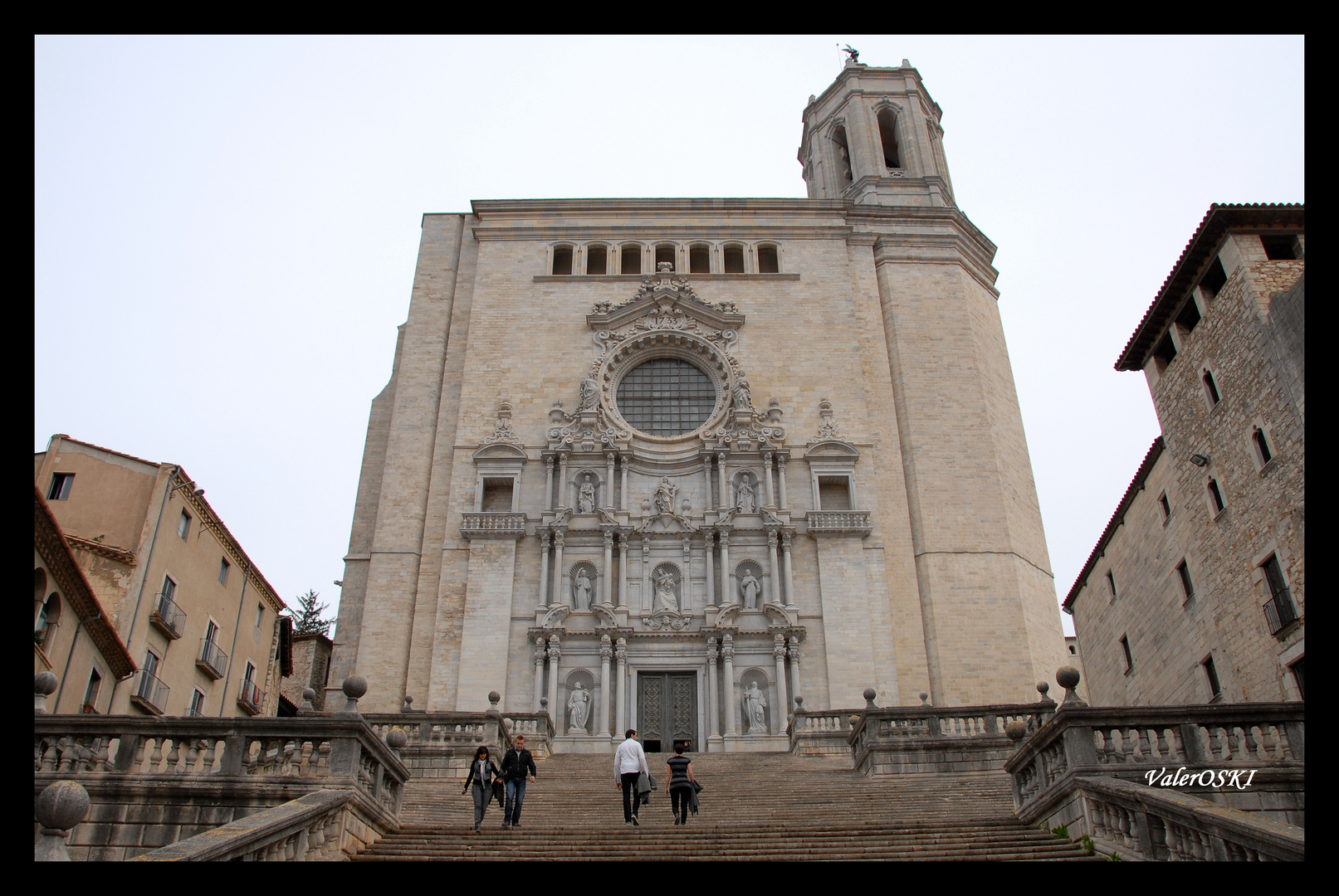 RESIDENCIA DE DIOSES Y DE MORTALES