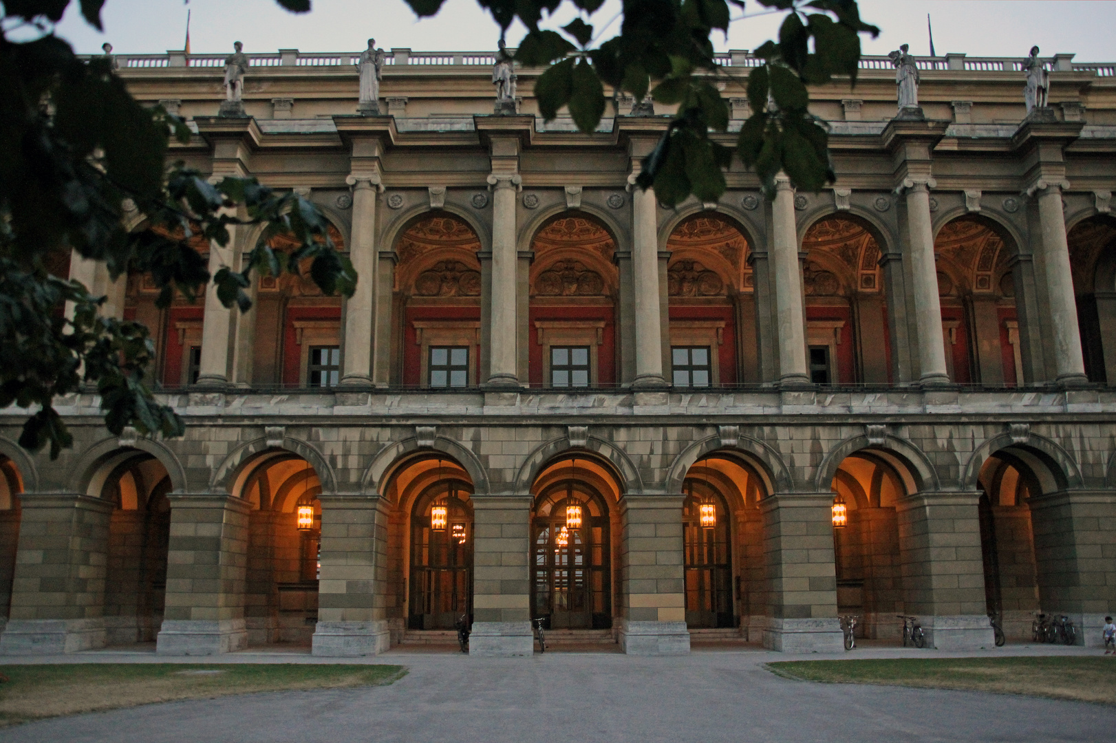 Residenz am Abend