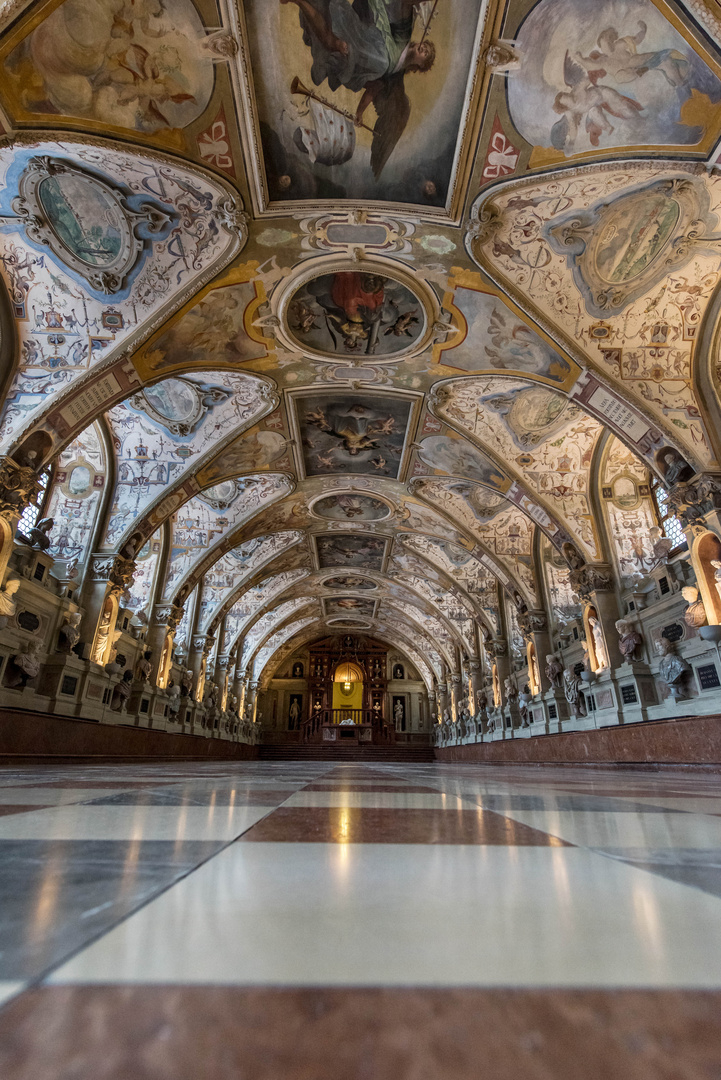 Residenz München-Antiquarium.