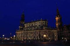 Residenzschloß und Hofkirche zu Dresden