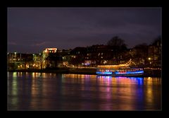 Restaurant auf dem Neckar