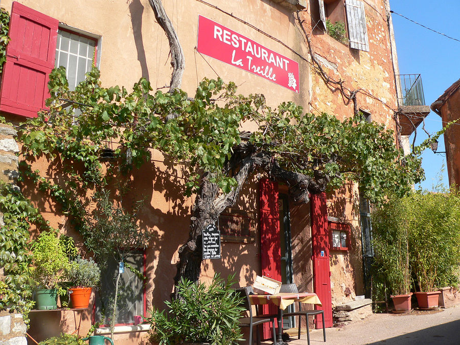 Restaurant in Roussillon