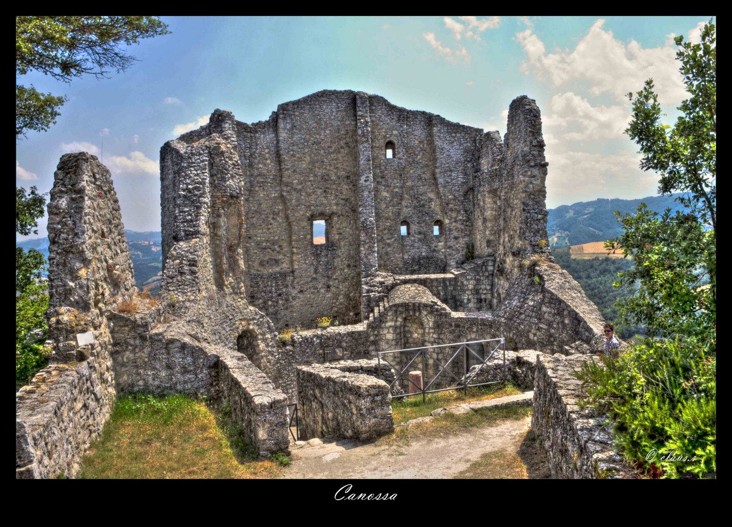 Reste der Burg von Canossa, HDR