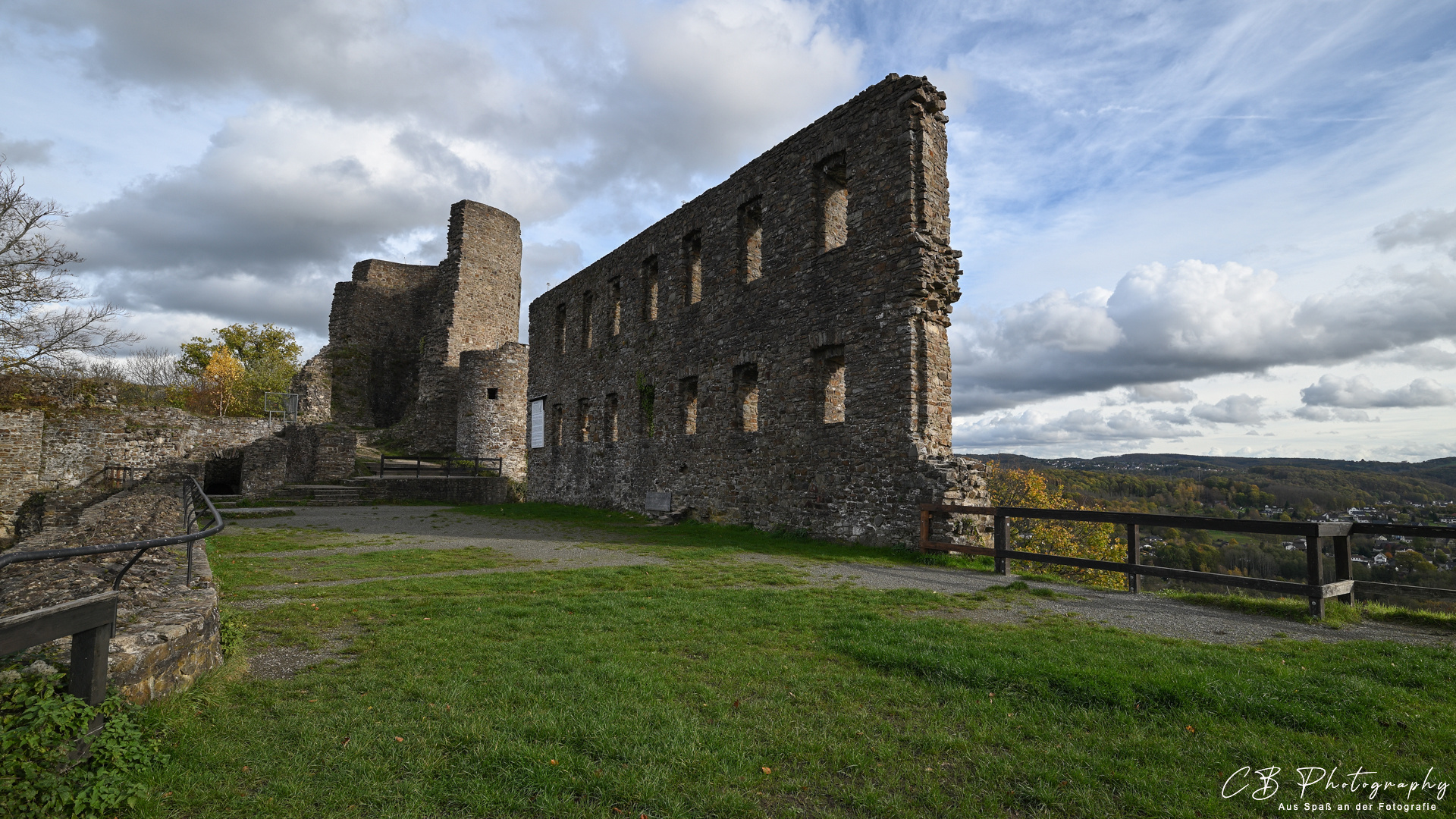 Reste der Burg Windeck im Rhein-Sieg-Kreis