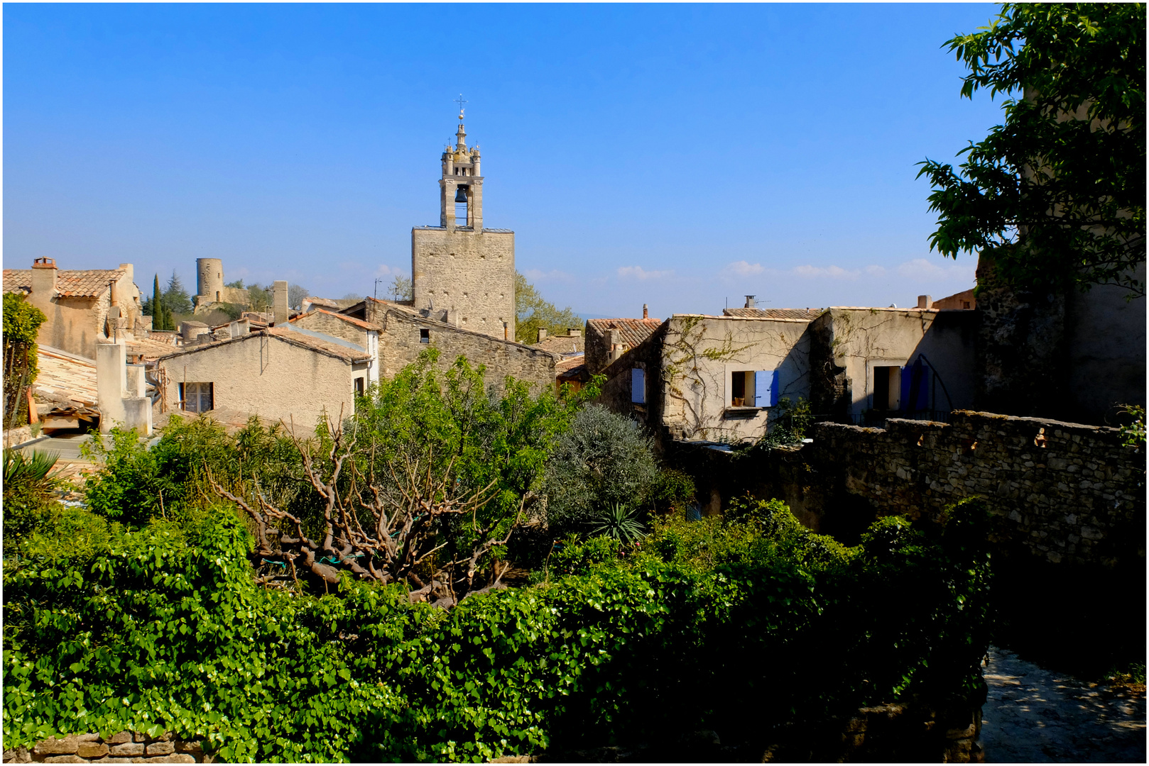 Retour à Cucuron (2)