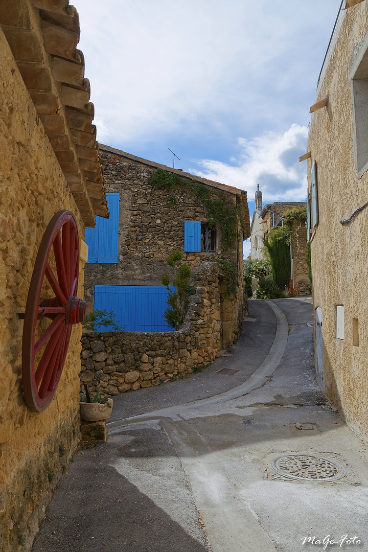 Retour à Vaugines (1)