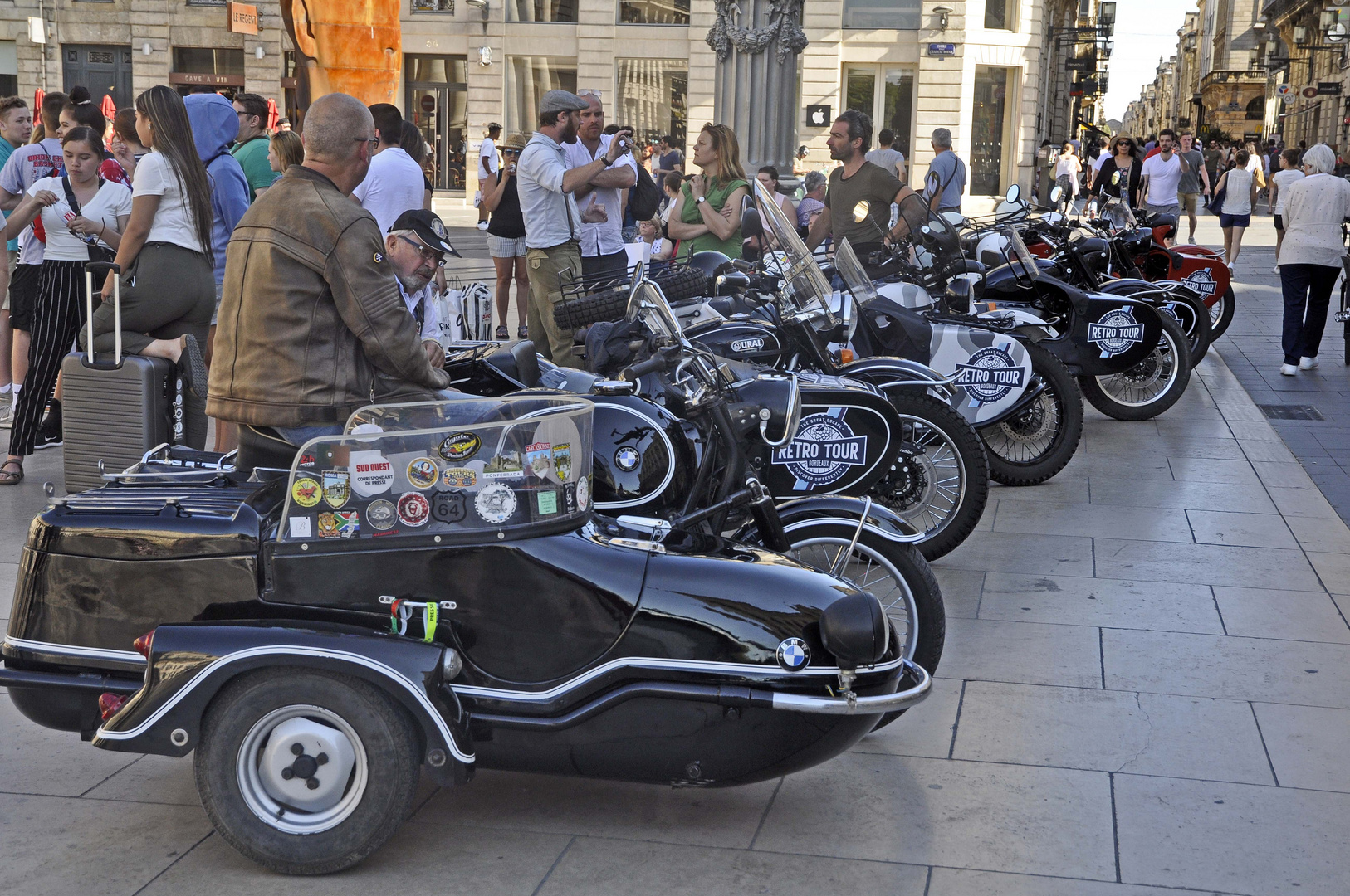 rétro side cars à bordeaux 