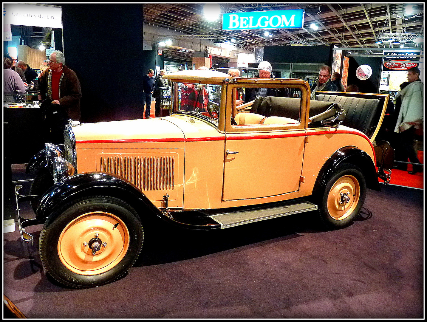 Retromobile