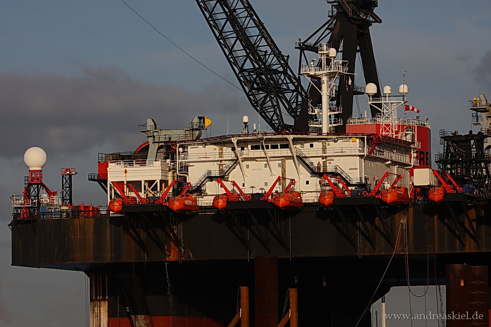 ... Rettungsboot Armada ...