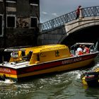 Rettungsboot in Venedig