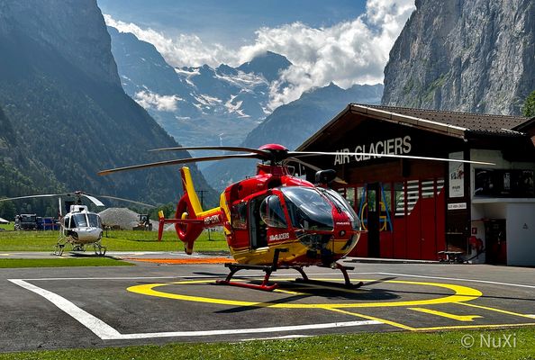 RETTUNGSHUBSCHRAUBER