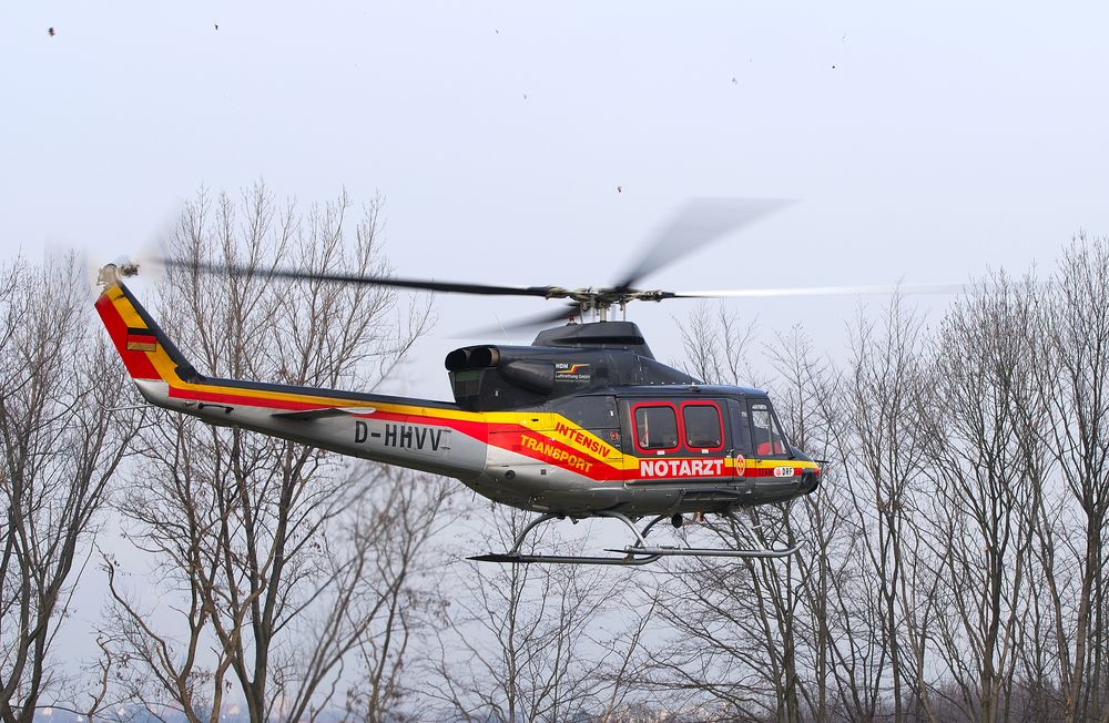 Rettungshubschrauber im Einsatz Foto & Bild fotos, spezial, outdoor
