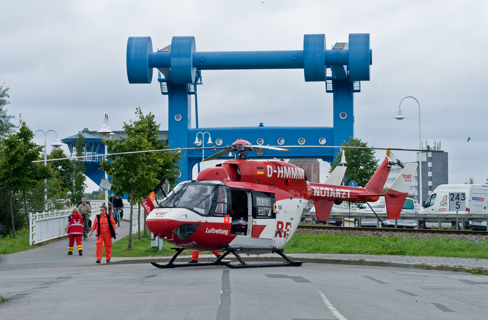 Rettungskräfte im Einsatz 2